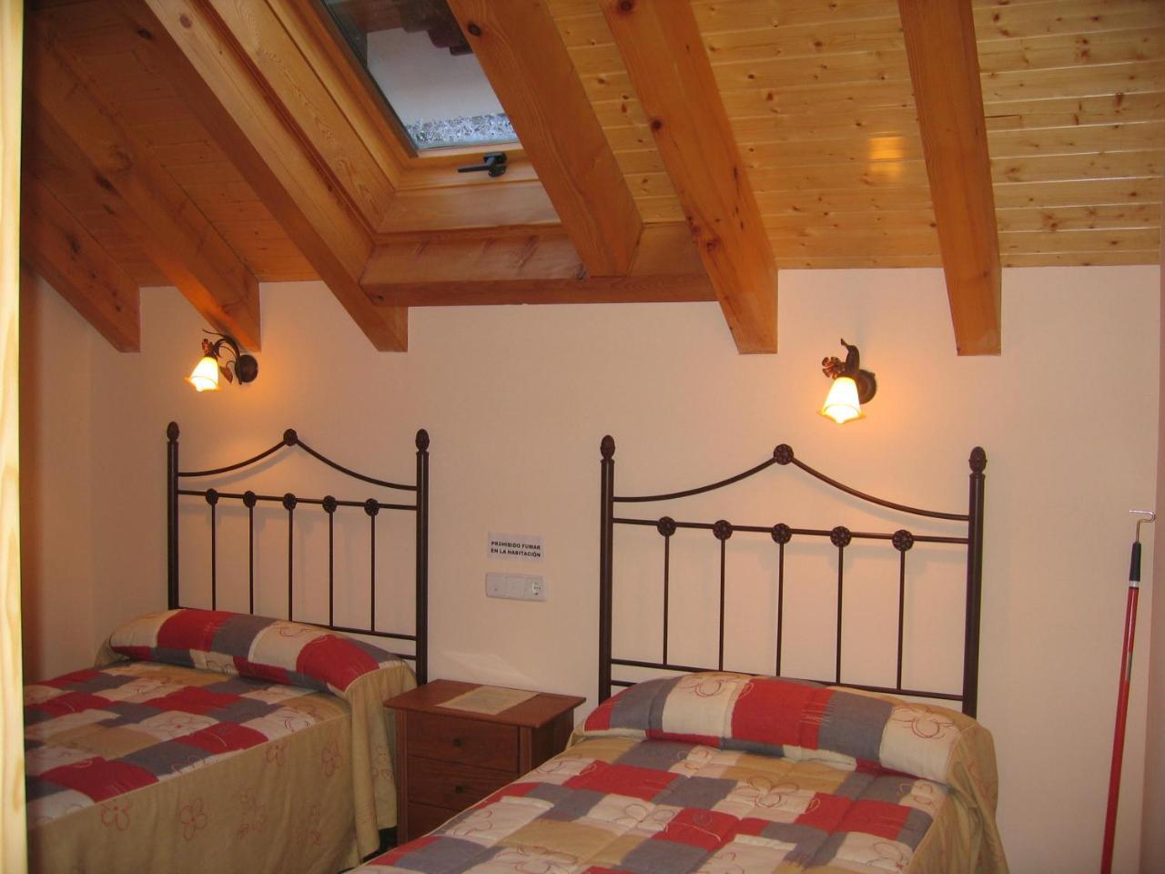 Vidangoz Casa Rural Ornat Etxea المظهر الخارجي الصورة